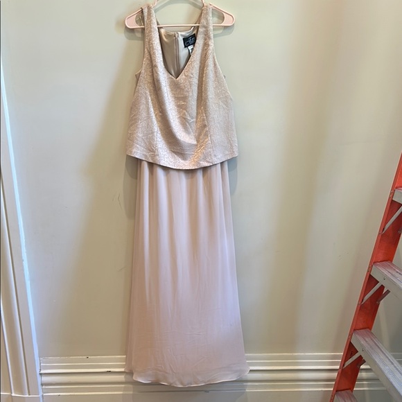 Alex Evenings Dresses & Skirts - Alex Evenings Elegant Beige Maxi Dress
